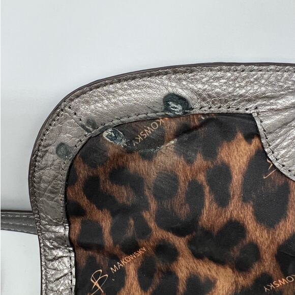 B. Makowsky Leather Hobo Handbag in Great Condition - Picture 7 of 11